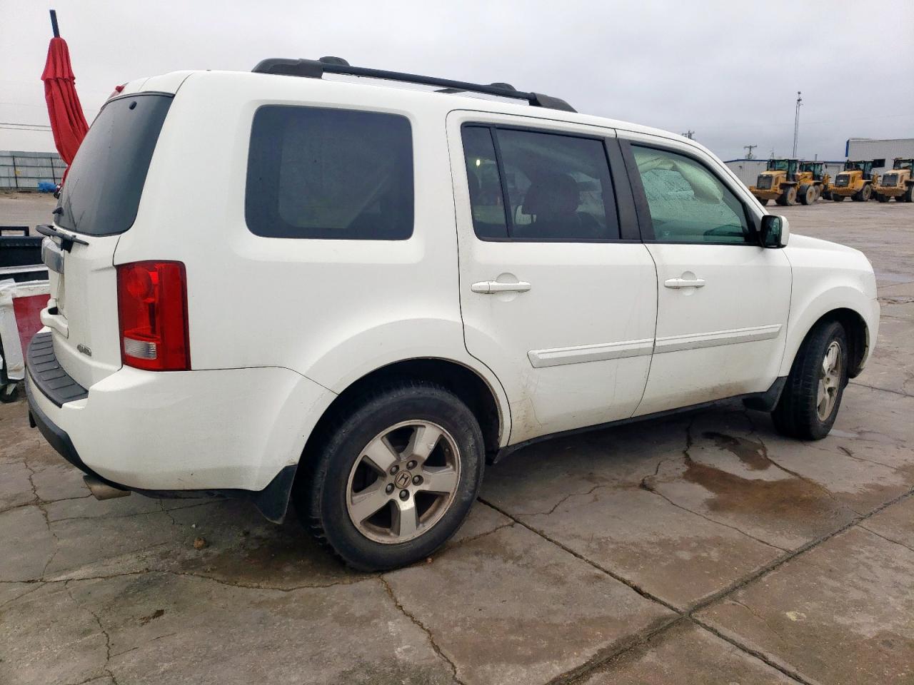 2010 Honda Pilot VIN 5FNYF4H53AB040858 Copart auction photo, front end damage thumbnail 3