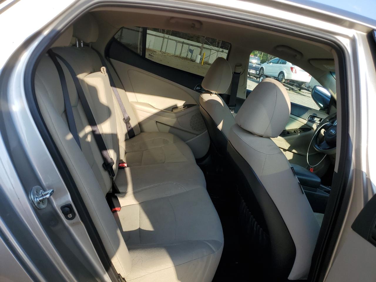 2015 KIA Optima VIN KNAGM4A71F5544456 Copart auction photo, front end / minor dent/scratches damage thumbnail 10