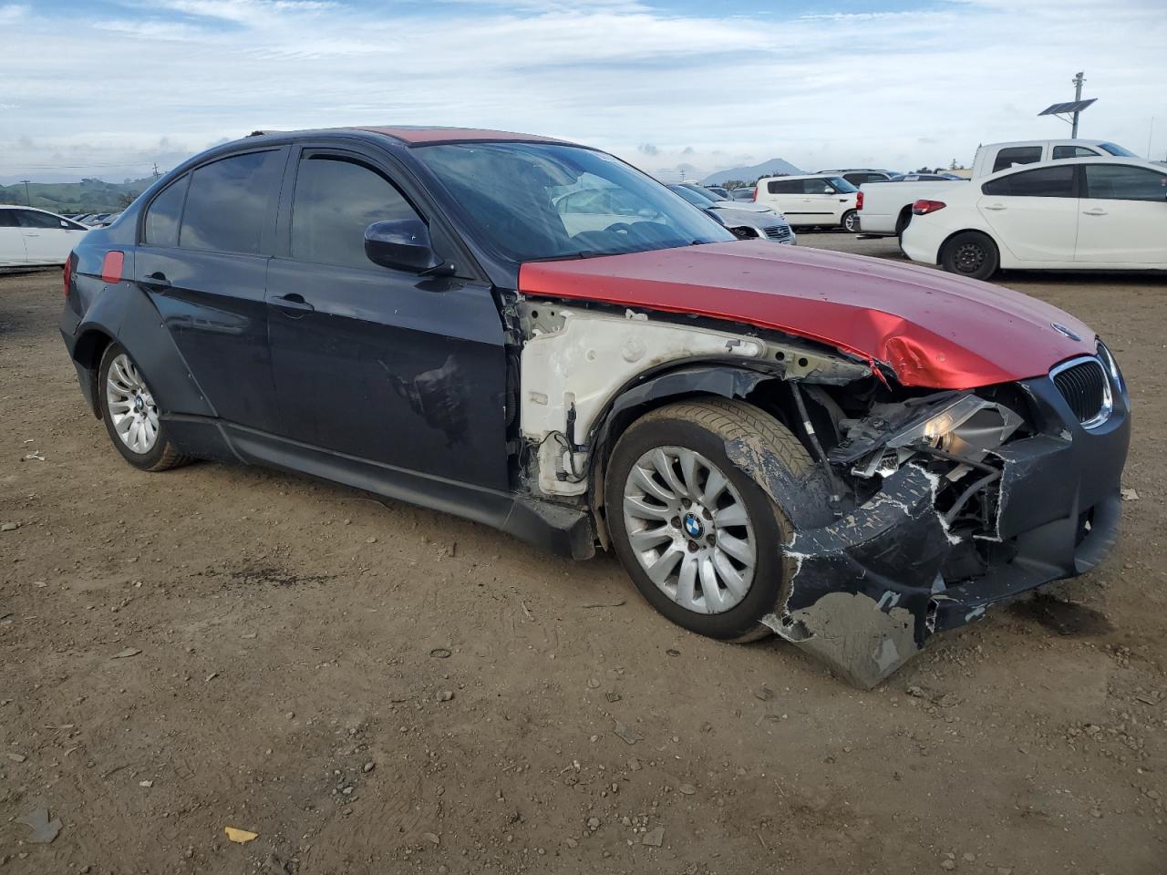 2009 BMW 3er VIN WBAPH57529NM32513 Copart auction photo, front end / undercarriage damage thumbnail 4