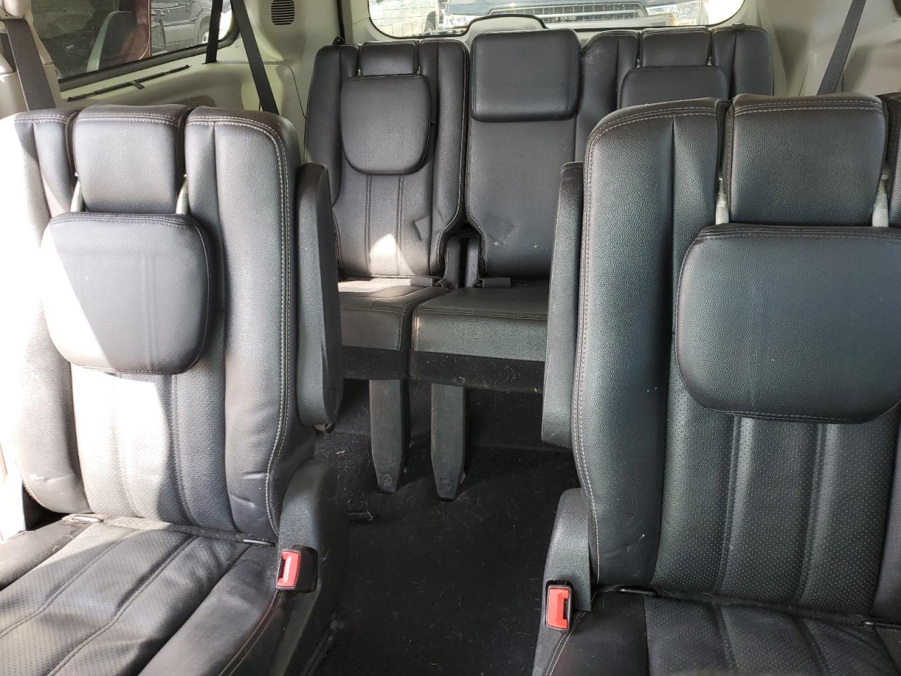 2014 Chrysler Town & Country VIN 2C4RC1CG3ER107716 Copart auction photo, front end / rear end damage thumbnail 10