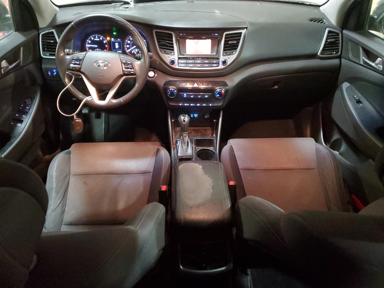2017 Hyundai Tucson VIN KM8J33A2XHU352385 Copart auction photo, front end / minor dent/scratches damage thumbnail 8