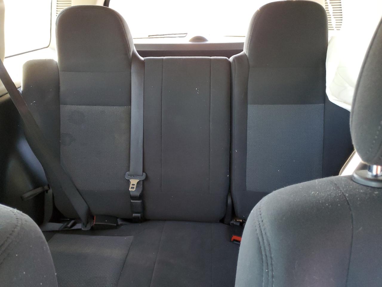 2015 Jeep Liberty (Patriot) VIN 1C4NJRFB2FD184424 Copart auction photo, side / mechanical damage thumbnail 10