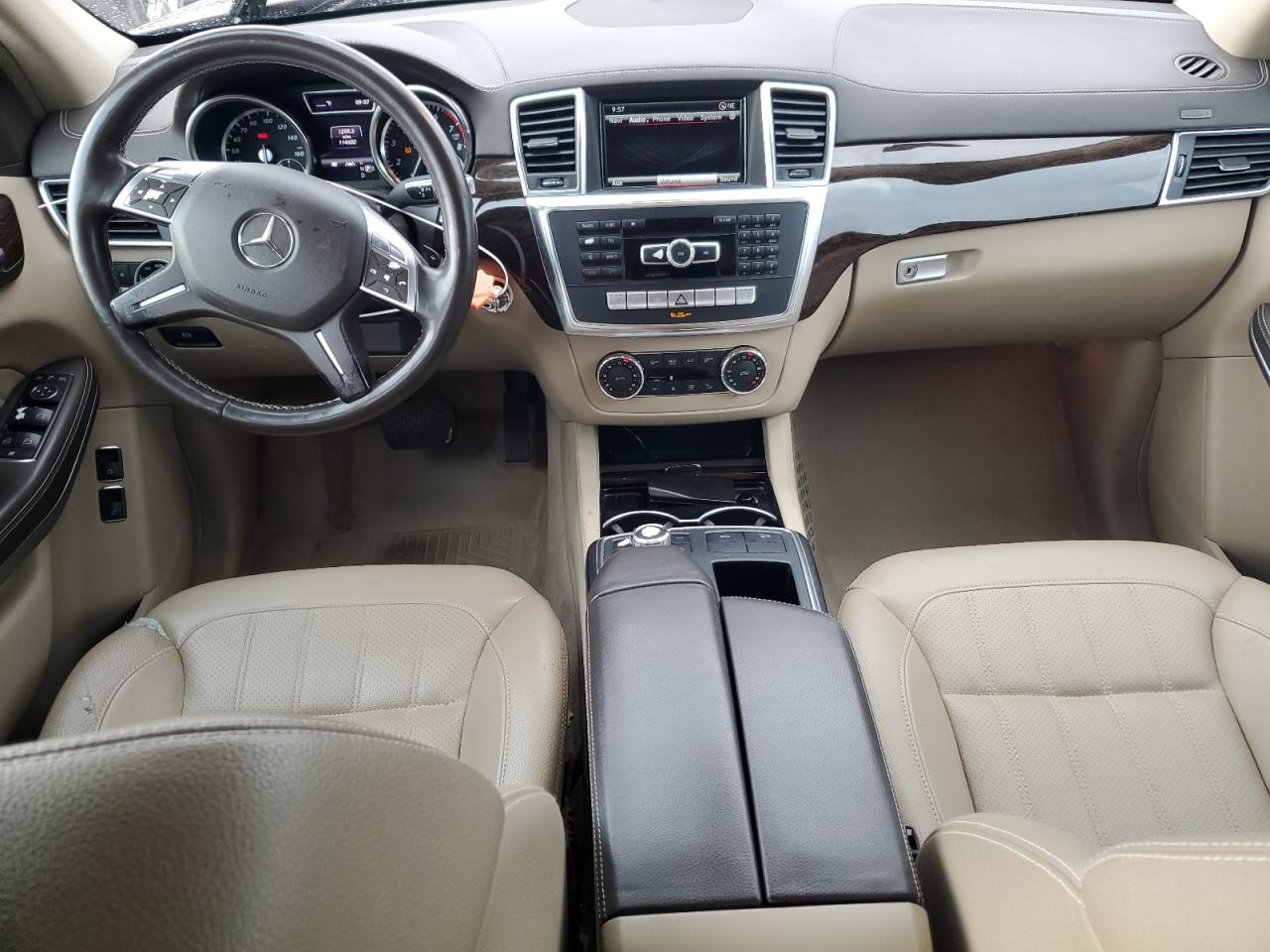 2013 Mercedes-Benz GL-klasse VIN 4JGDF7CE8DA173423 Copart auction photo, front end damage thumbnail 8