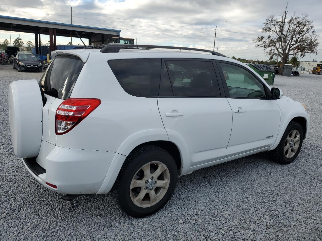 2009 Toyota RAV 4 VIN JTMZF31V395010202 Copart auction photo, water/flood damage thumbnail 3