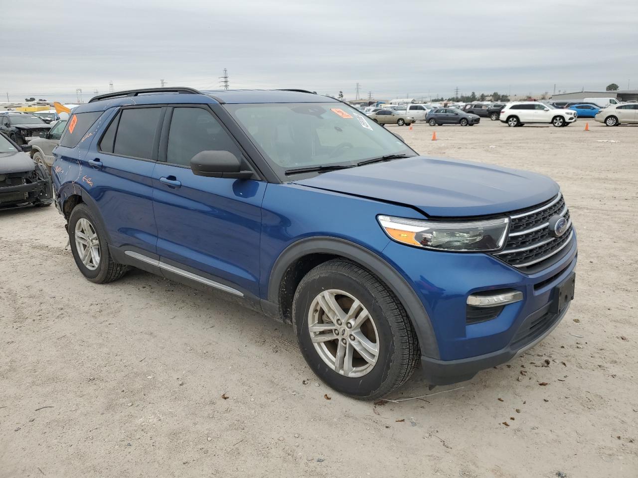 2020 Ford Explorer VIN 1FMSK7DH4LGC45418 Copart auction photo, rear end / side damage thumbnail 4