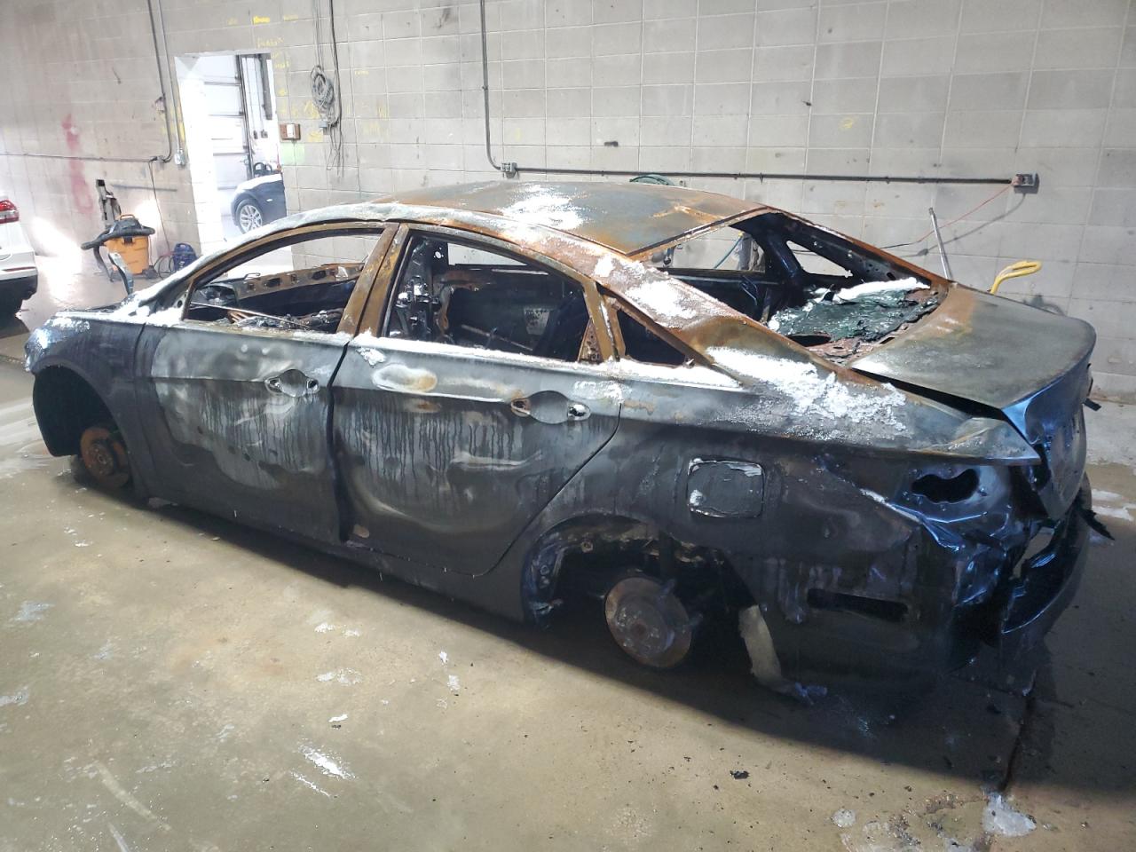 2013 Hyundai Sonata VIN 5NPEB4AC9DH788544 Copart auction photo, burn / all over damage thumbnail 2