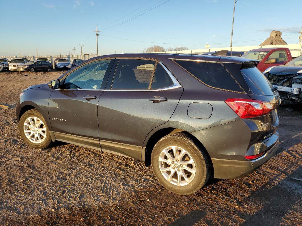 2018 Chevrolet Equinox VIN 3GNAXJEV2JL347075 Copart auction photo, front end damage thumbnail 2