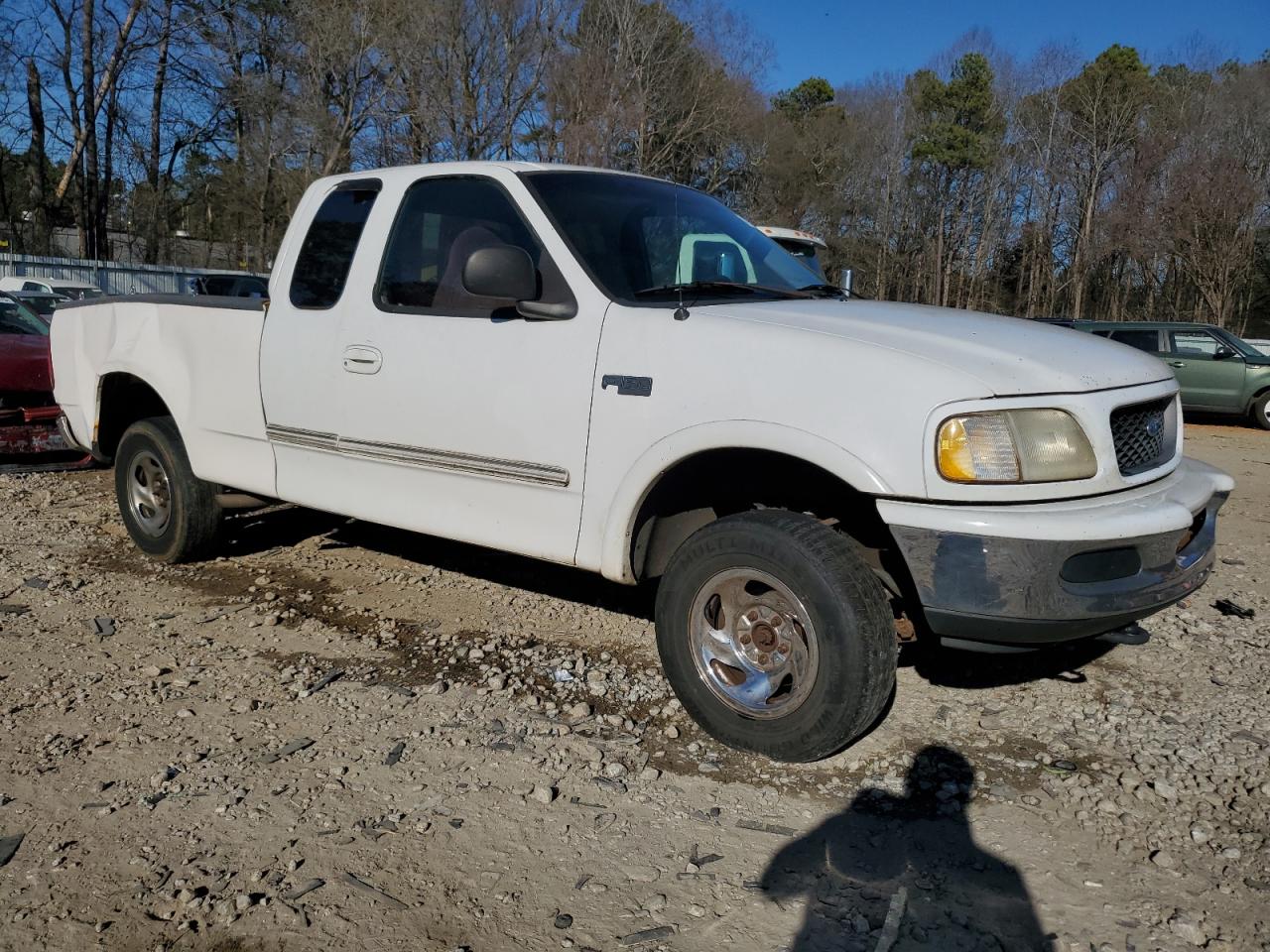 1997 Ford F-150 VIN 1FTDX18W8VKC66938 Copart auction photo, rear end / side damage thumbnail 4