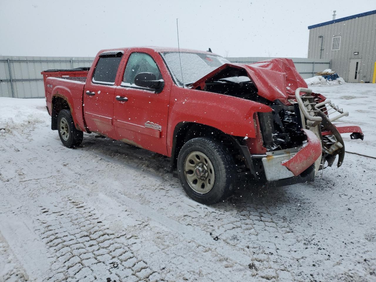 2010 GMC Sierra VIN 3GTRKUEA6AG170578 Copart auction photo, biohazard/chemical / front end damage thumbnail 4