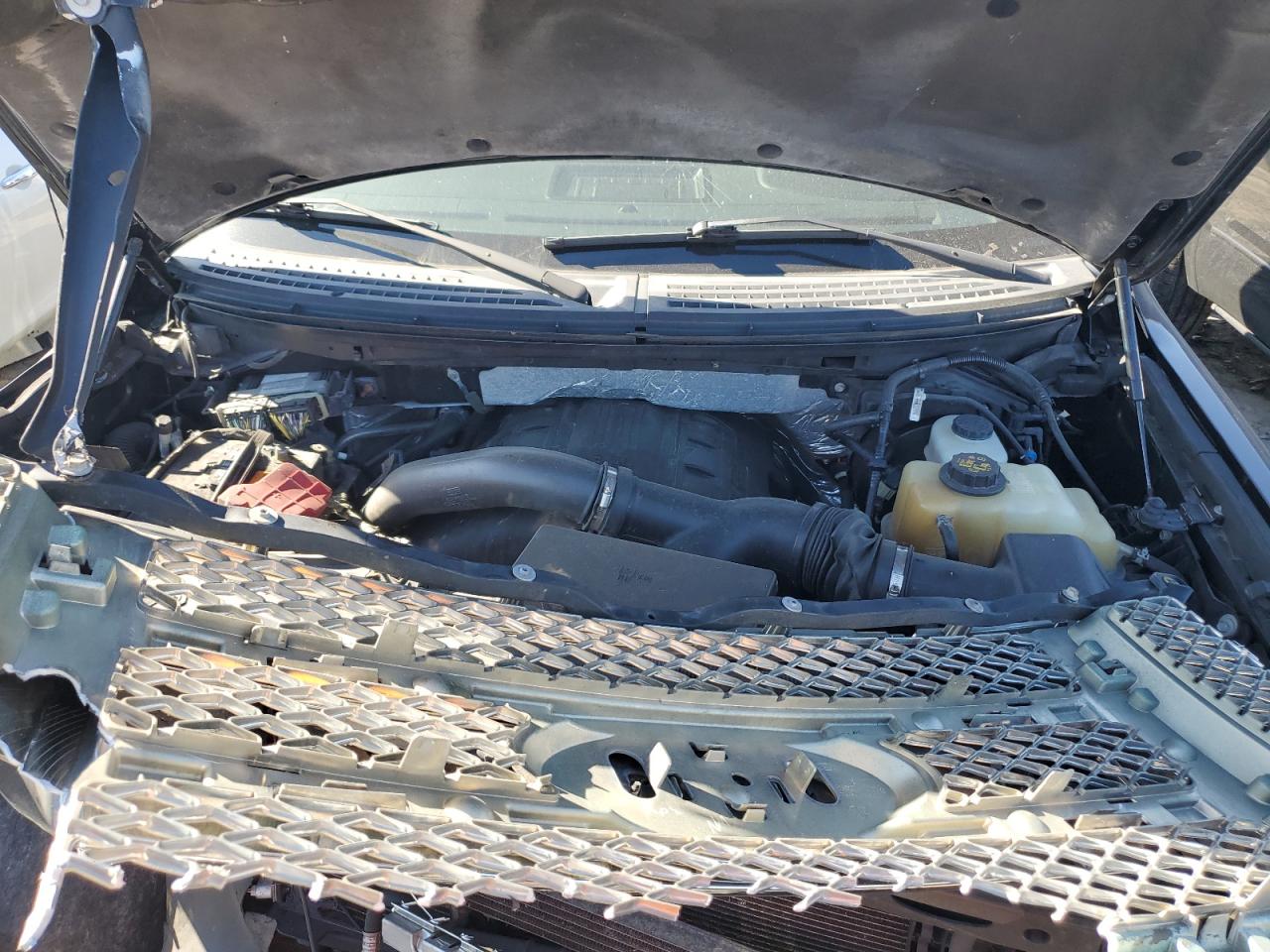 2011 Ford F-150 VIN 1FTFW1ET1BFA96240 Copart auction photo, front end damage thumbnail 11
