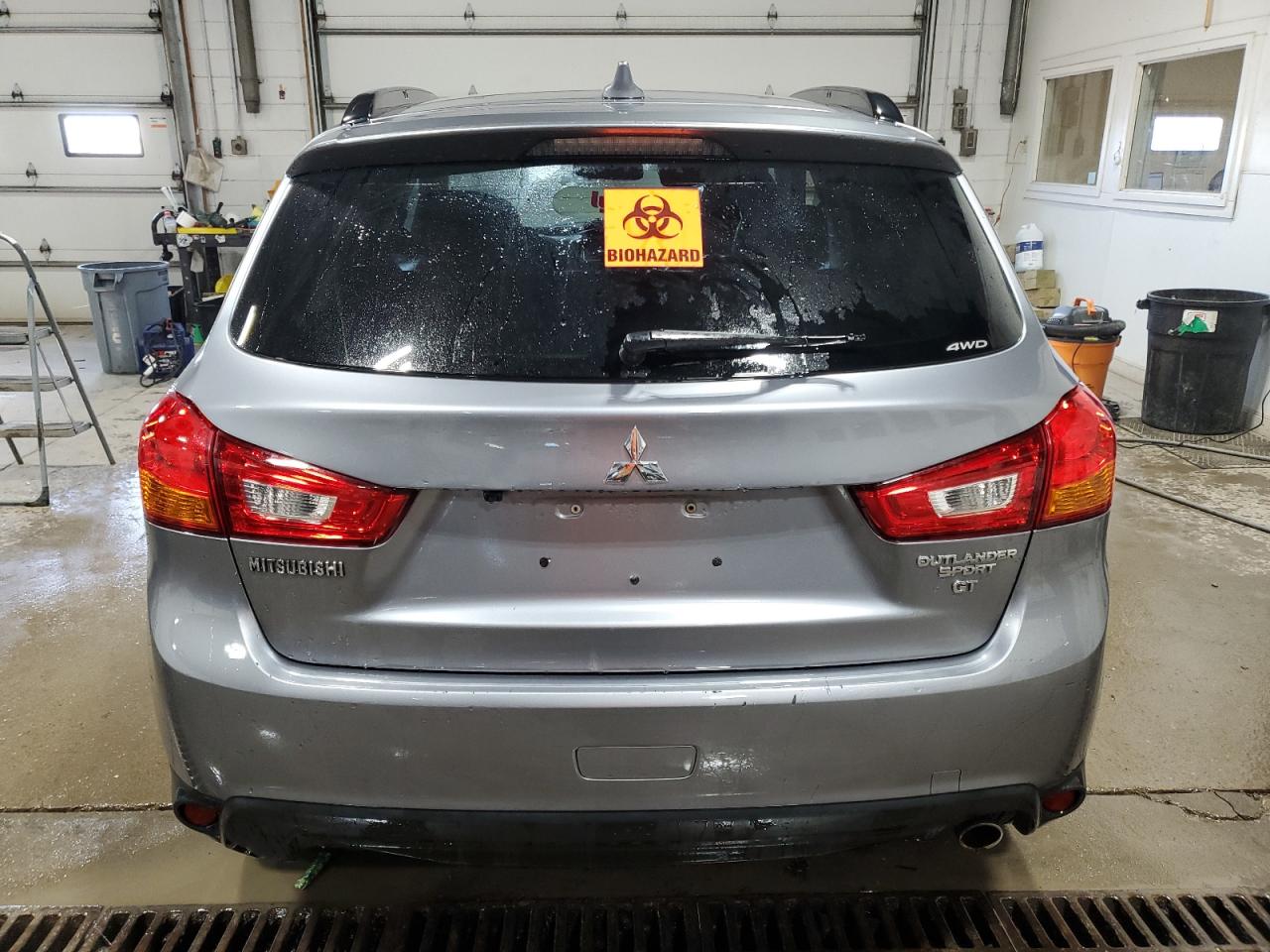 2017 Mitsubishi Outlander VIN JA4AR4AW5HZ064105 Copart auction photo, vandalism / front end damage thumbnail 6