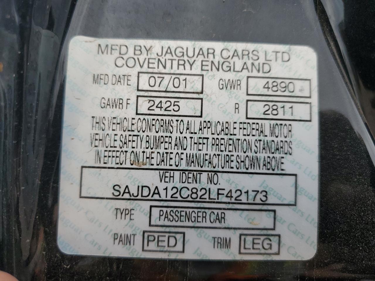 2002 Jaguar XJ VIN SAJDA12C82LF42173 Copart auction photo, minor dent/scratches damage thumbnail 12