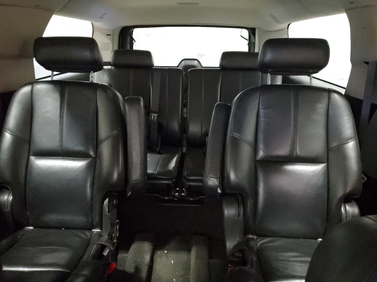 2008 GMC Yukon VIN 1GKFK66818J228992 Copart auction photo, front end damage thumbnail 10