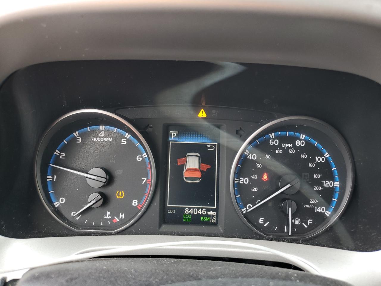 2018 Toyota RAV 4 VIN 2T3WFREV5JW424529 Copart auction photo, front end damage thumbnail 9