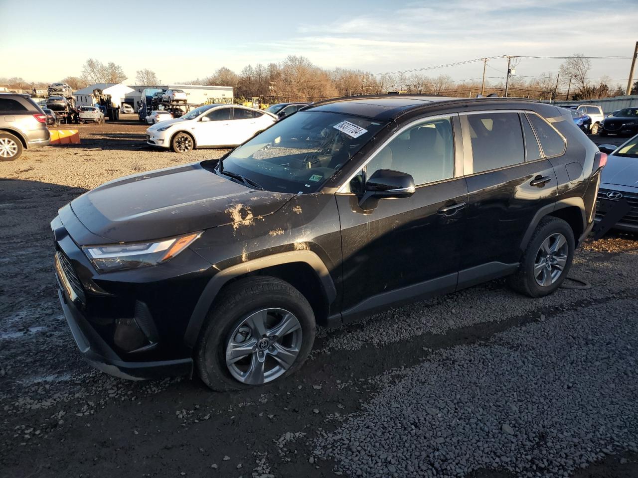 2024 Toyota RAV 4 VIN 2T3W1RFV7RC272036