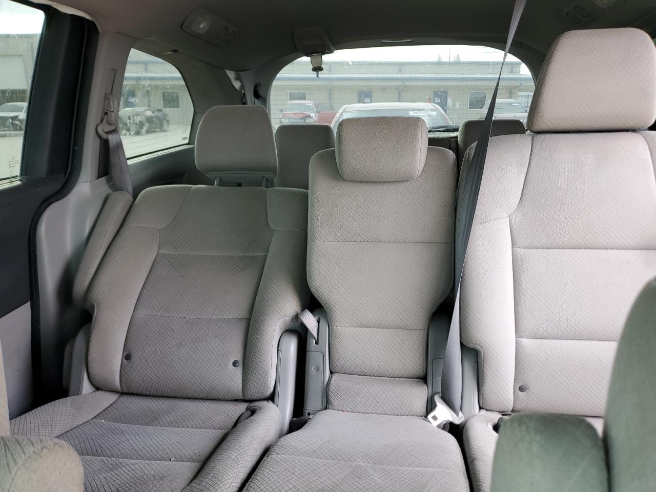 2016 Honda Odyssey VIN 5FNRL5H34GB141868 Copart auction photo, side / minor dent/scratches damage thumbnail 10