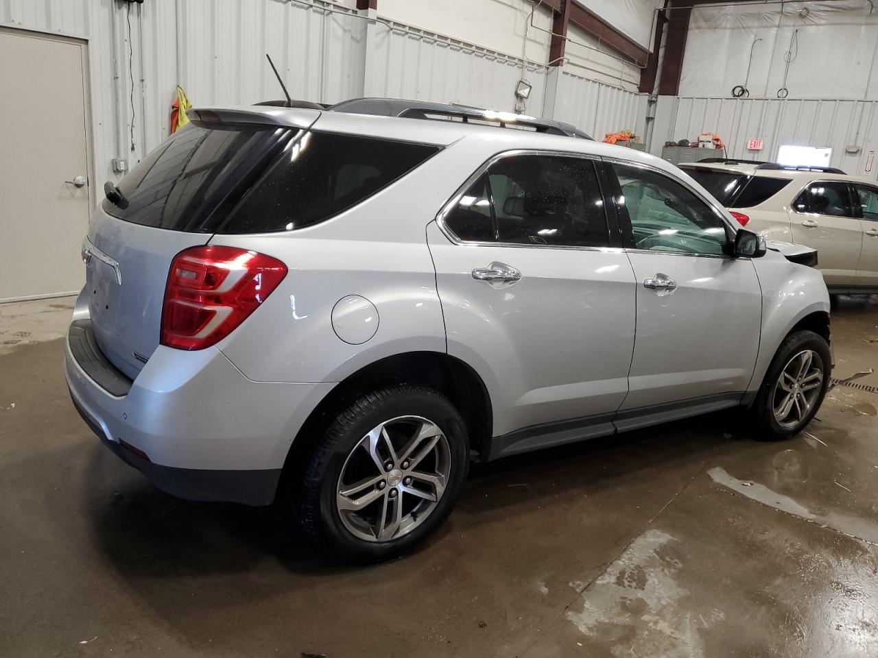 2017 Chevrolet Equinox VIN 2GNALDEK6H6231671 Copart auction photo, front end damage thumbnail 3