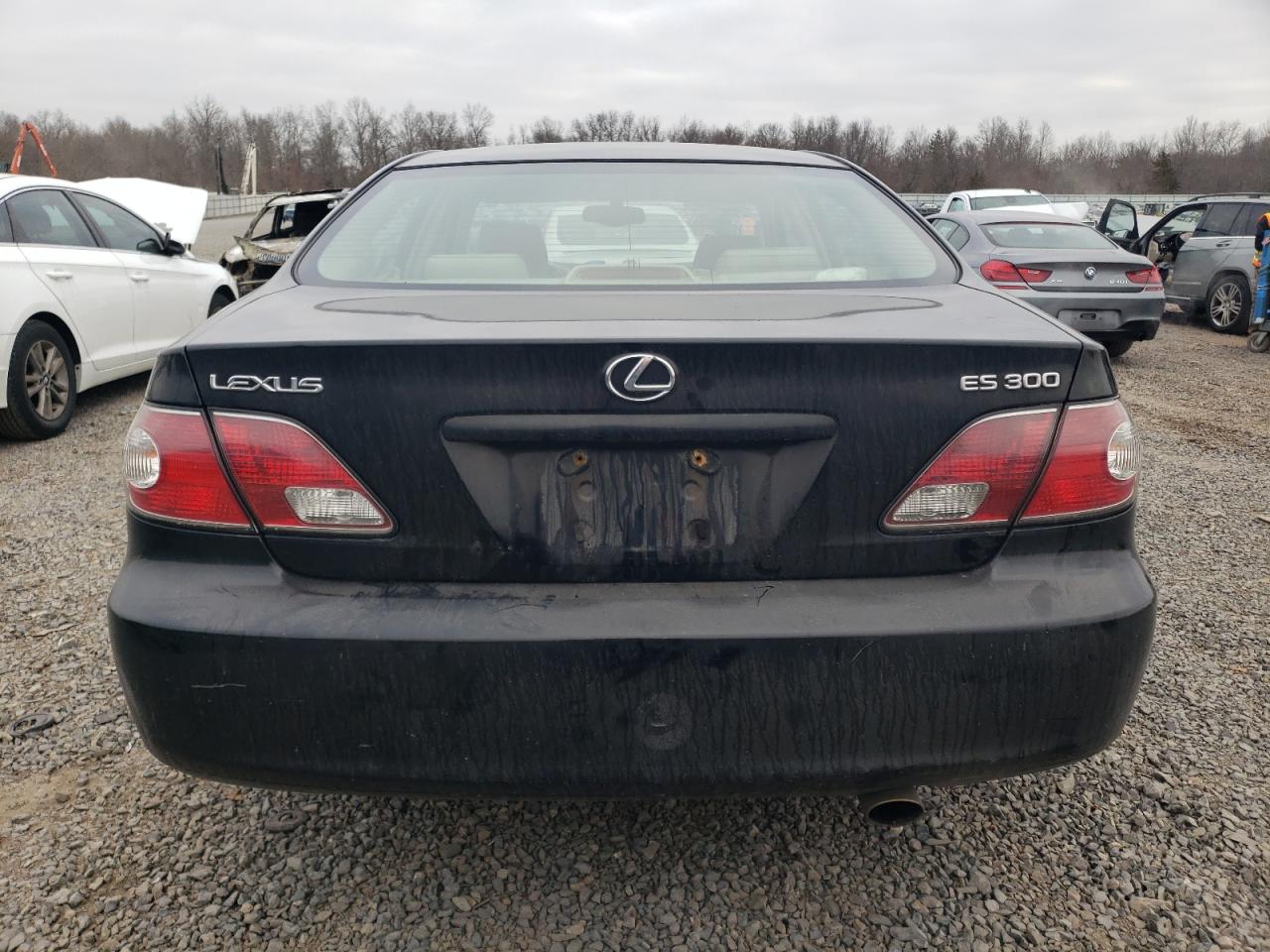 2002 Lexus ES VIN JTHBF30G720051776 Copart auction photo, front end damage thumbnail 6