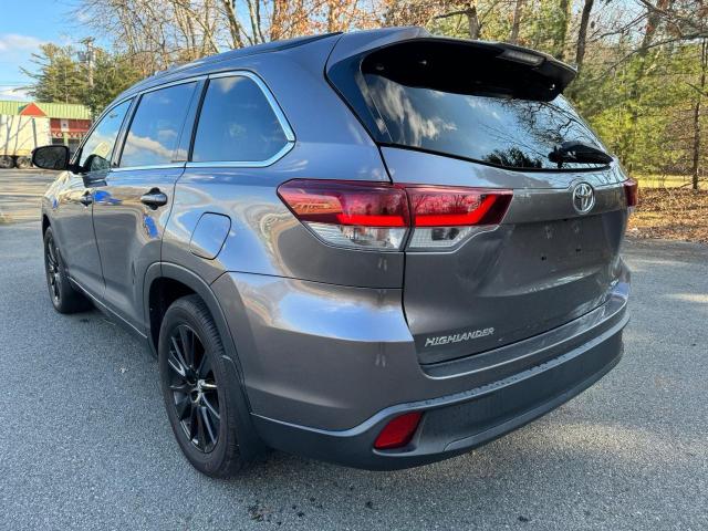 2019 Toyota Highlander VIN 5TDJZRFH7KS702196 Copart auction photo, normal wear damage thumbnail 3