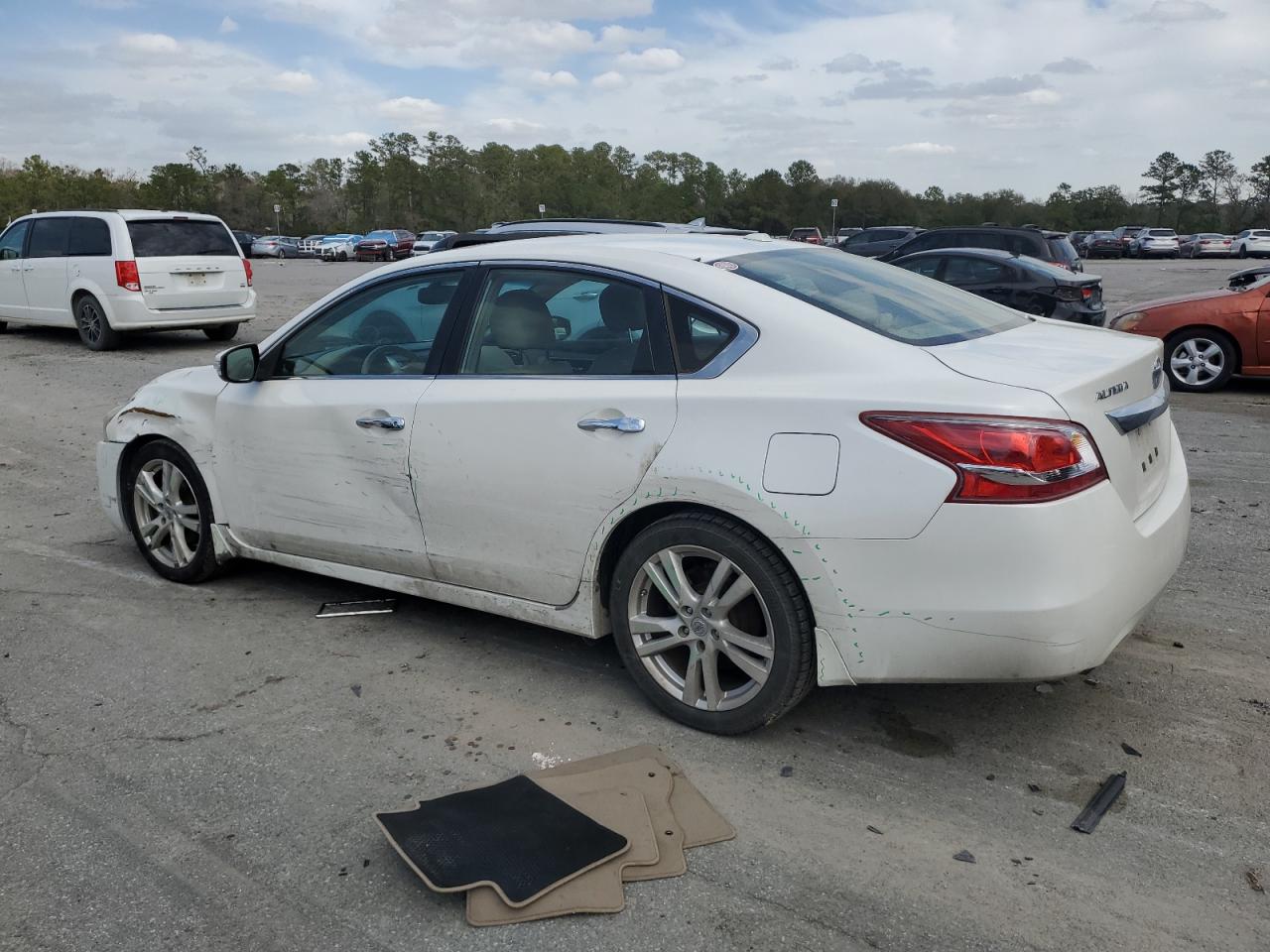 2013 Nissan Altima VIN 1N4BL3AP1DC250659 Copart auction photo, all over damage thumbnail 2