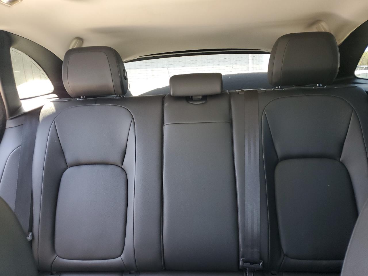 2018 Jaguar F-Pace VIN SADCJ2GX9JA295656 Copart auction photo, front end damage thumbnail 10