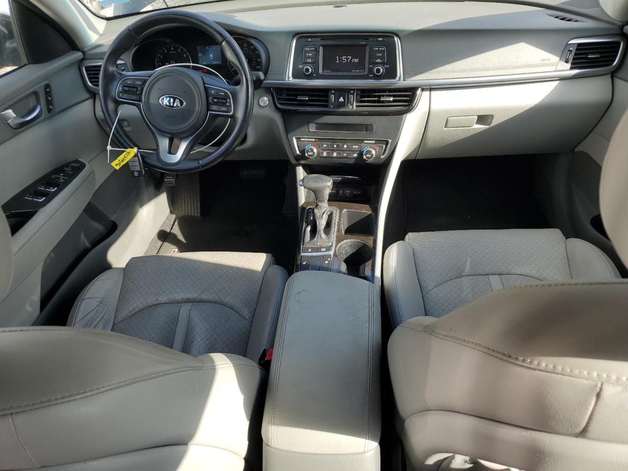 2016 KIA Optima VIN 5XXGU4L36GG075133 Copart auction photo, minor dent/scratches damage thumbnail 8