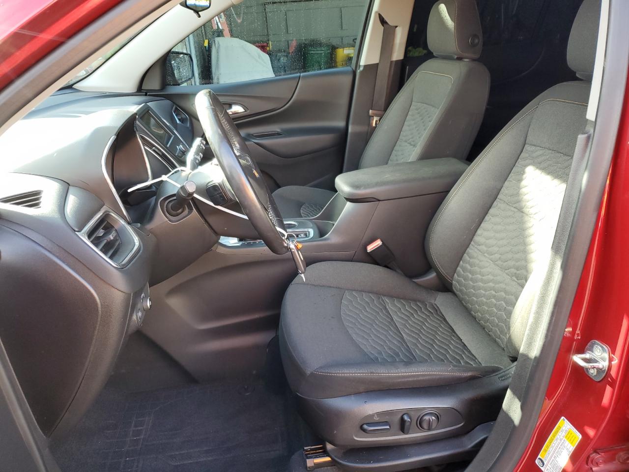 2019 Chevrolet Equinox VIN 3GNAXKEV9KS584739 Copart auction photo, front end damage thumbnail 7