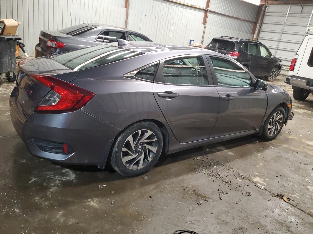 2017 Honda Civic VIN 19XFC2F79HE062114 Copart auction photo, front end damage thumbnail 3