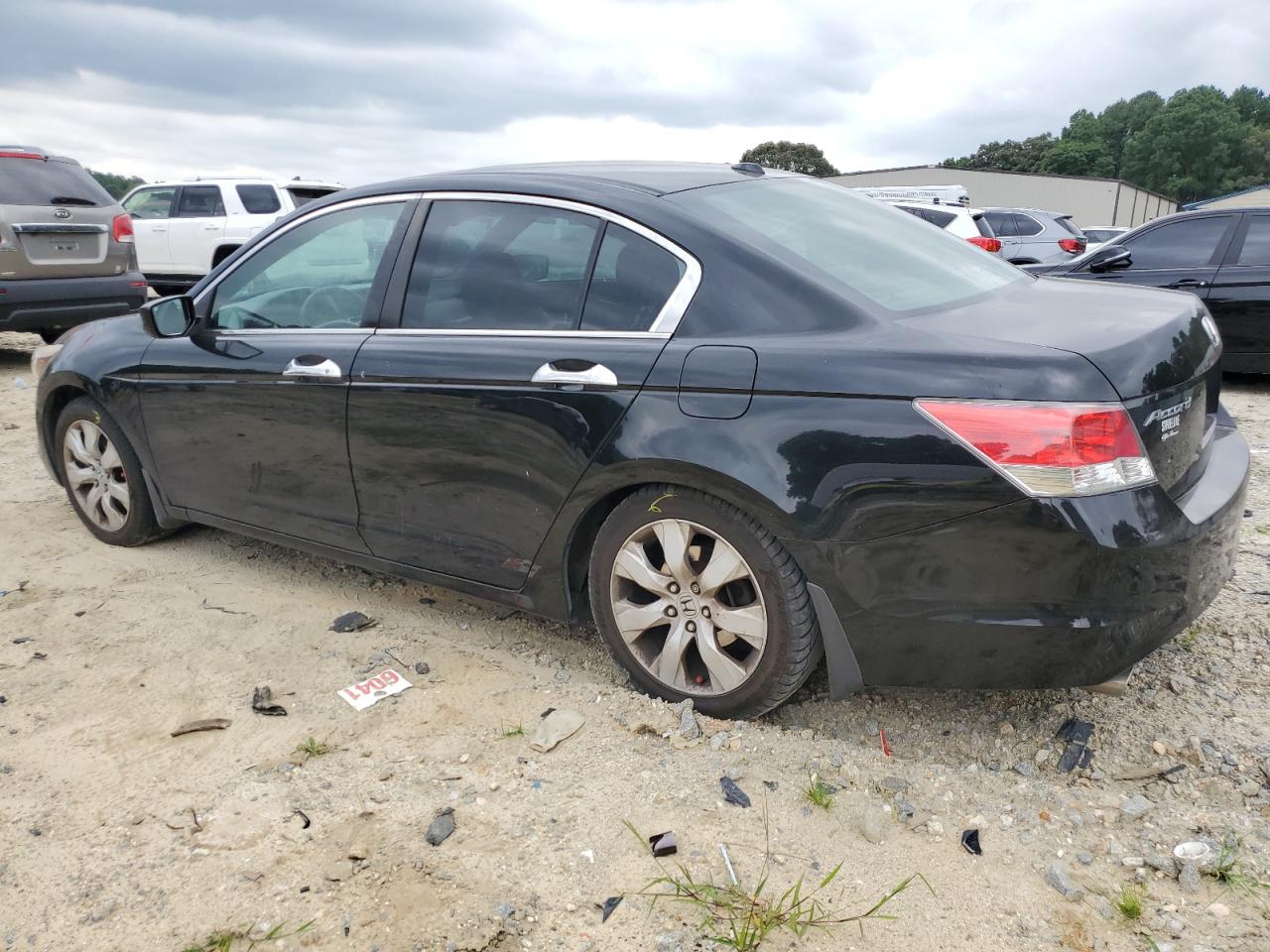2009 Honda Accord VIN 1HGCP36819A045562 Copart auction photo, side / rear end damage thumbnail 2