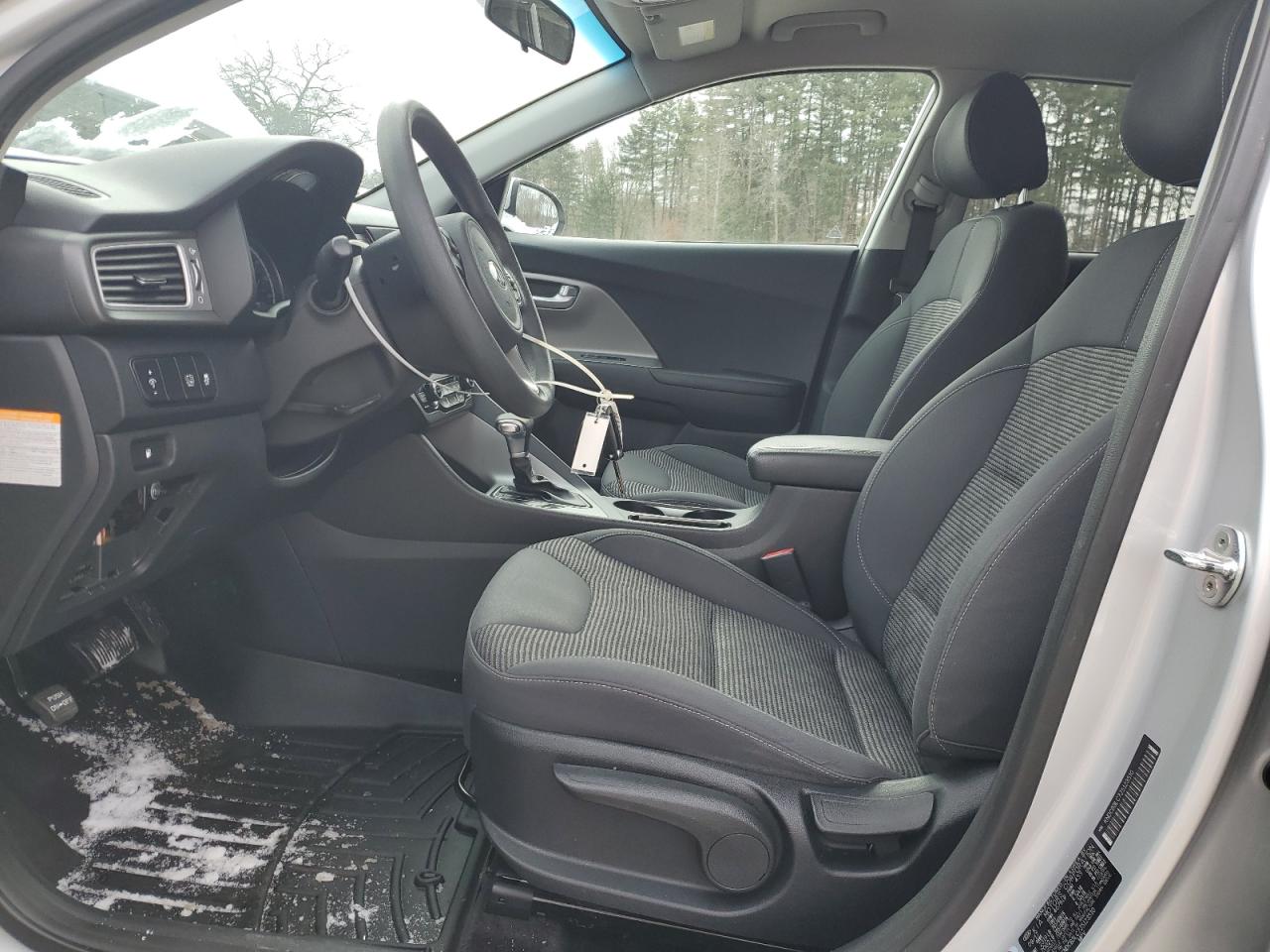 2018 KIA Niro VIN KNDCB3LC7J5123510 Copart auction photo, normal wear damage thumbnail 7