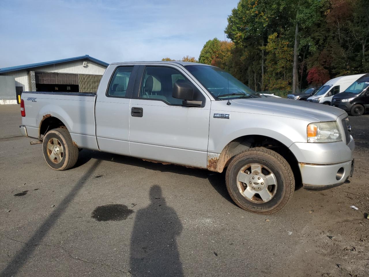 2007 Ford F-150 VIN 1FTRX14WX7NA43040 Copart auction photo, rear end / minor dent/scratches damage thumbnail 4