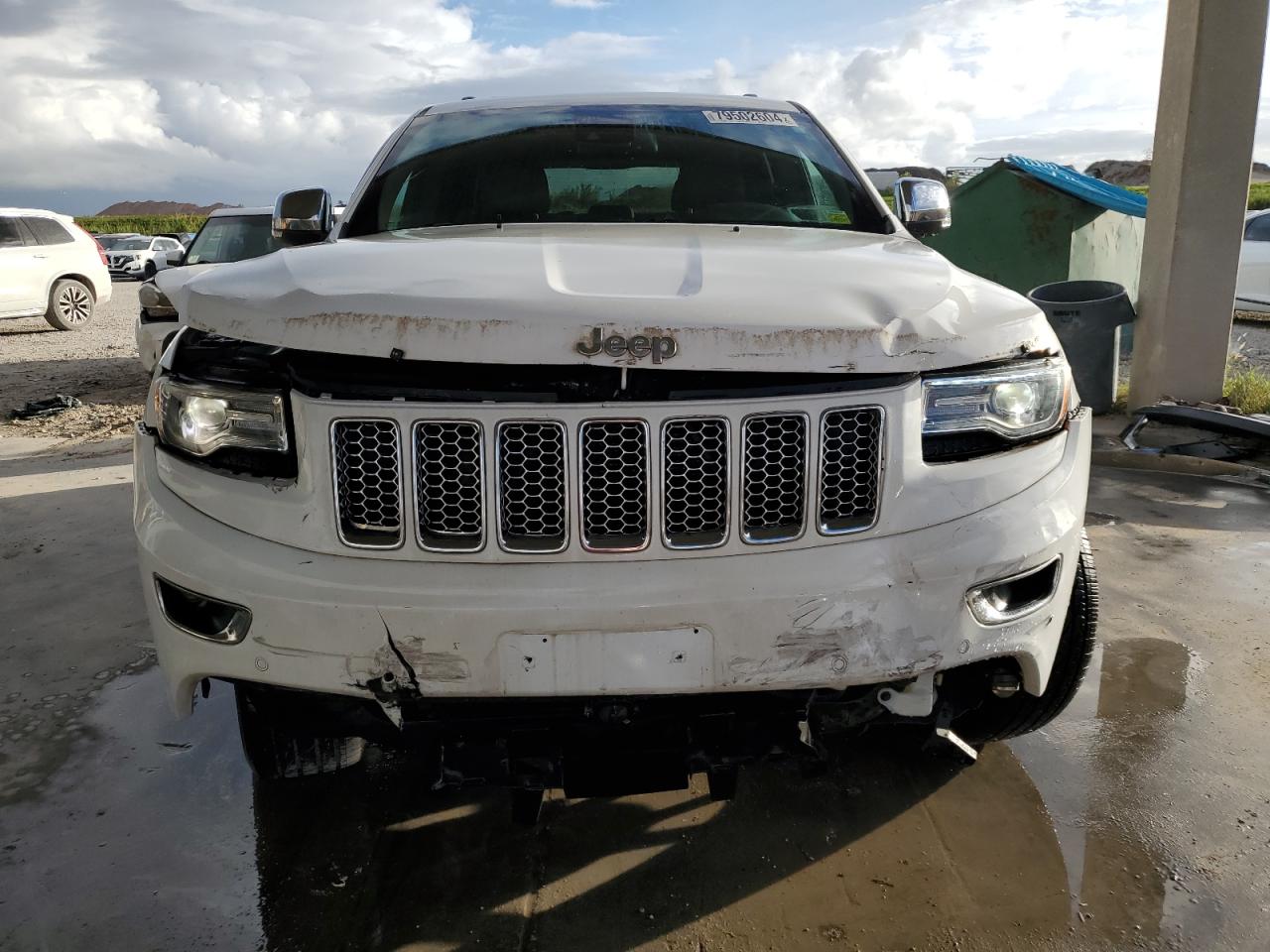 2015 Jeep Grand Cherokee VIN 1C4RJEJG0FC131899 Copart auction photo, front end / minor dent/scratches damage thumbnail 5