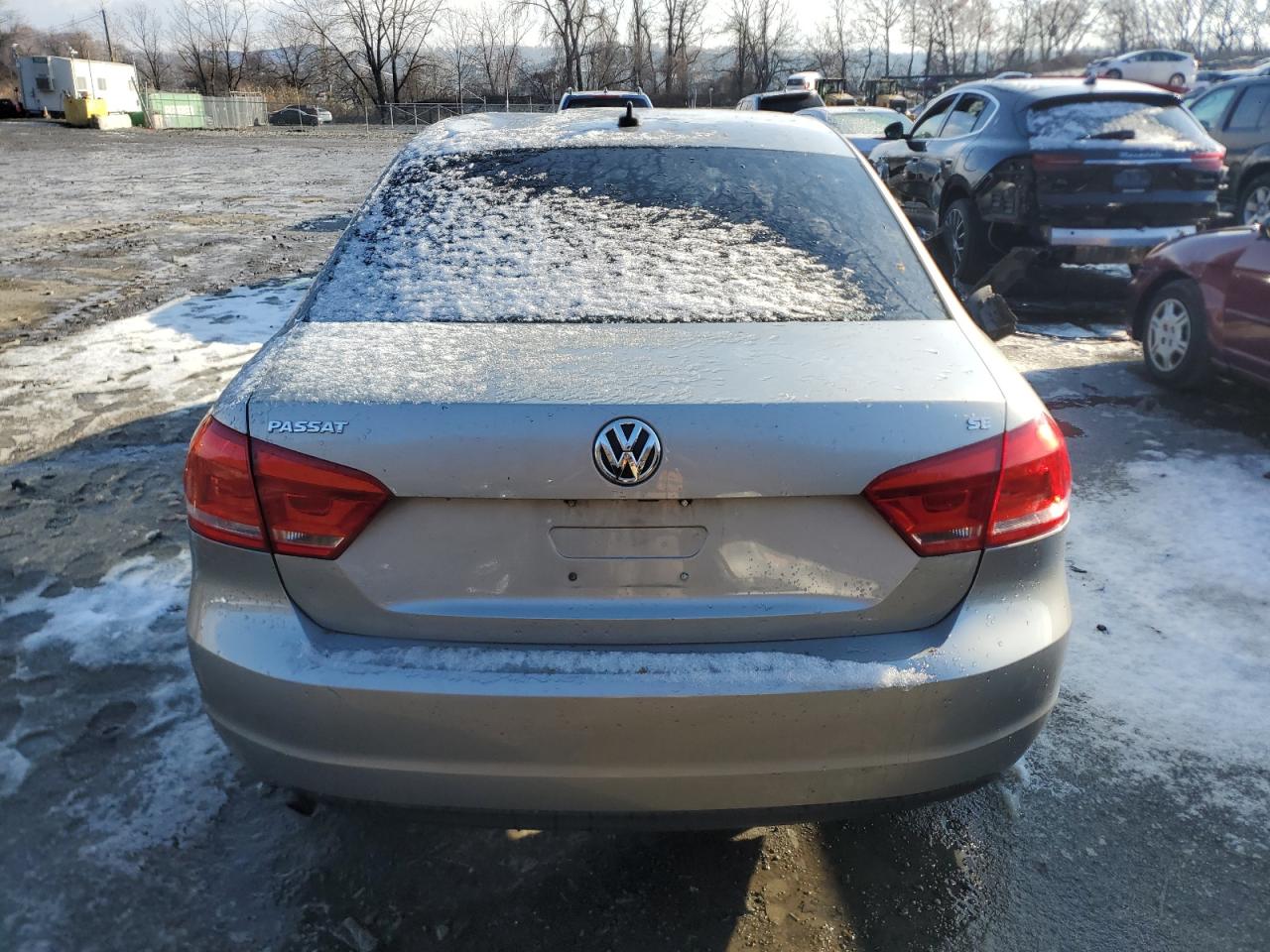 2014 Volkswagen Passat VIN 1VWBP7A32EC007539 Copart auction photo, top/roof damage thumbnail 6
