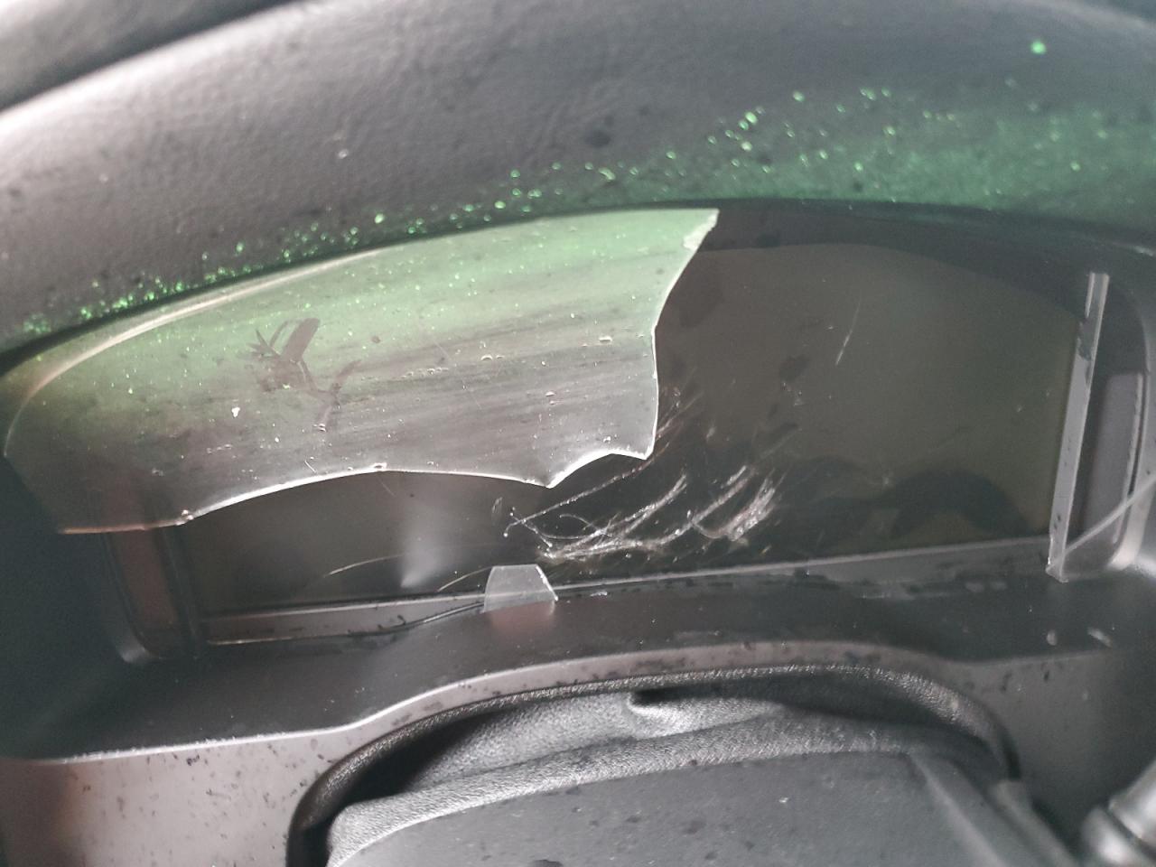 2015 Cadillac Escalade VIN 1GYS4CKJ6FR285256 Copart auction photo, vandalism / all over damage thumbnail 9