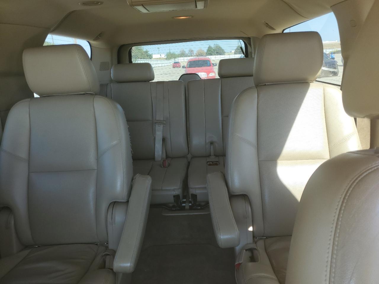 2012 Chevrolet Suburban VIN 1GNSKKE71CR149092 Copart auction photo, hail damage thumbnail 10