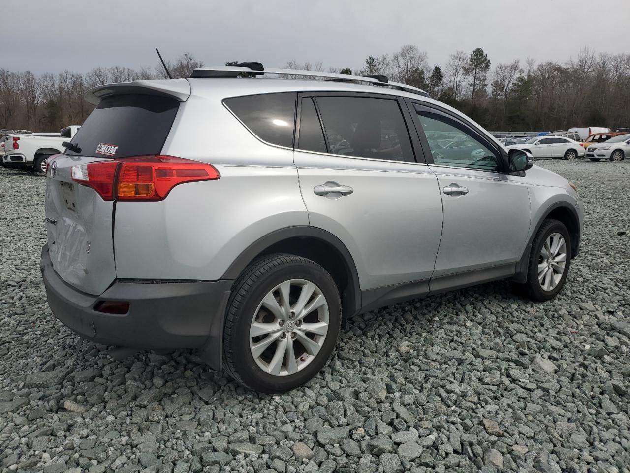 2013 Toyota RAV 4 VIN 2T3DFREVXDW065416 Copart auction photo, rear end damage thumbnail 3