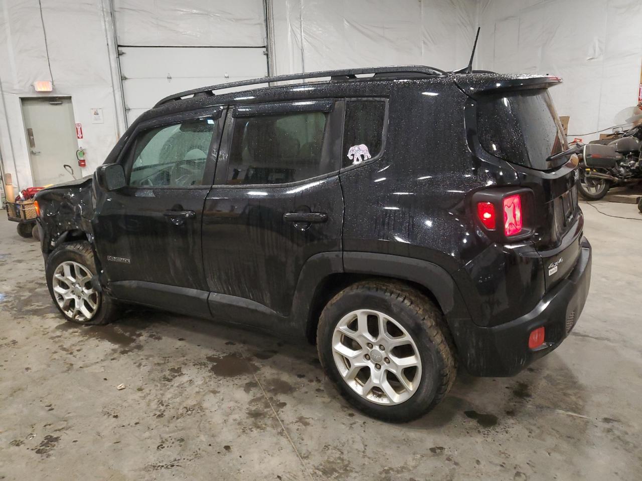 2018 Jeep Renegade VIN ZACCJBBB3JPJ21604 Copart auction photo, frame damage / all over damage thumbnail 2