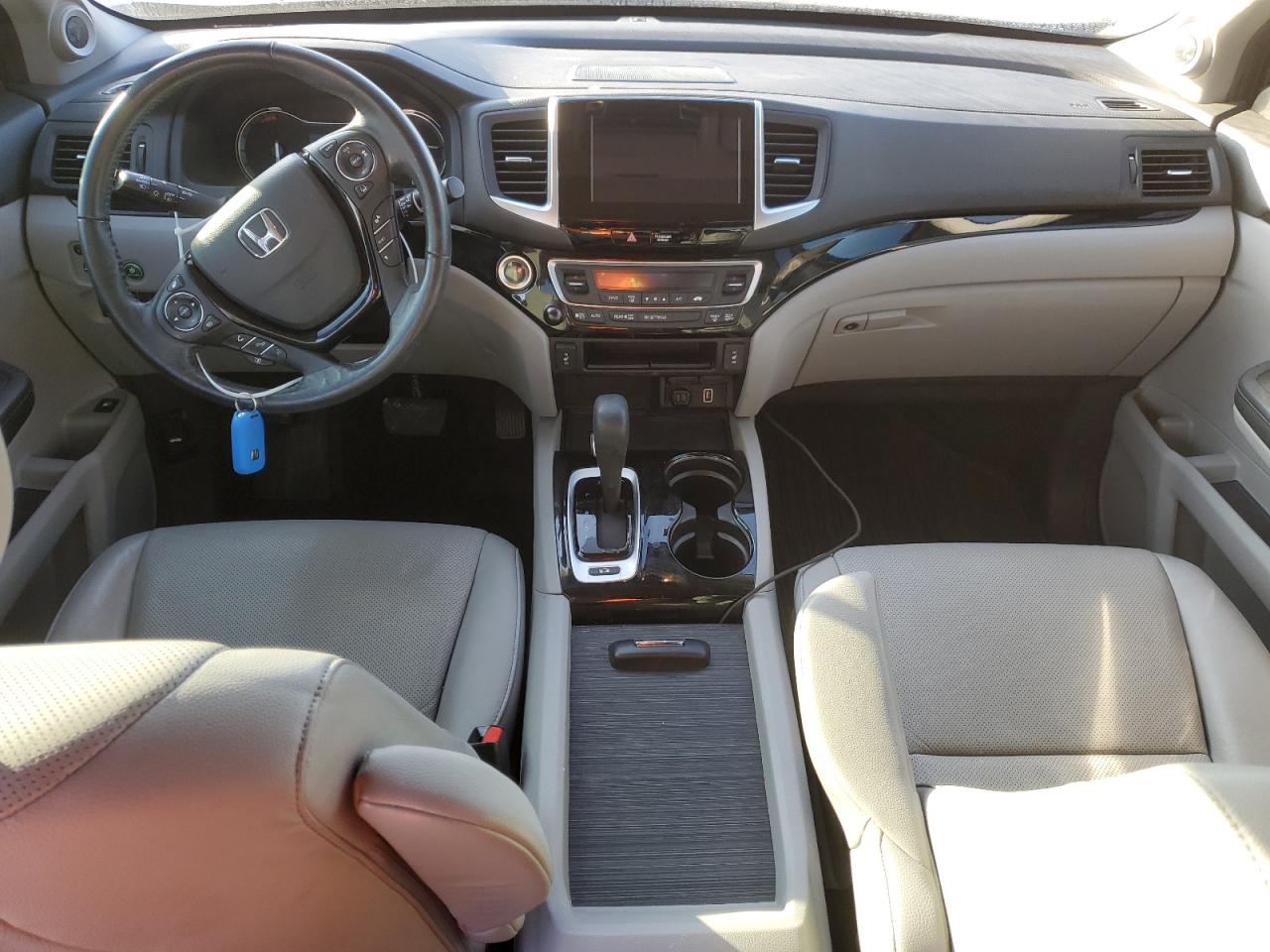 2019 Honda Ridgeline VIN 5FPYK3F77KB016324 Copart auction photo, side damage thumbnail 8