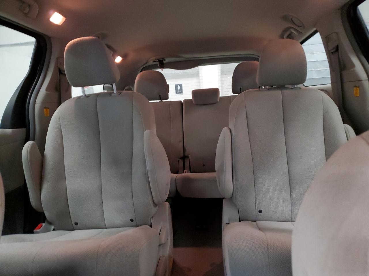 2011 Toyota Sienna VIN 5TDZK3DC9BS022411 Copart auction photo, side / front end damage thumbnail 10
