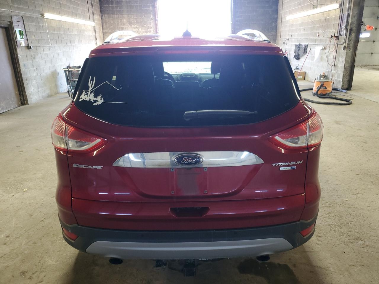 2016 Ford Escape VIN 1FMCU9JX4GUB05060 Copart auction photo, front end / side damage thumbnail 6