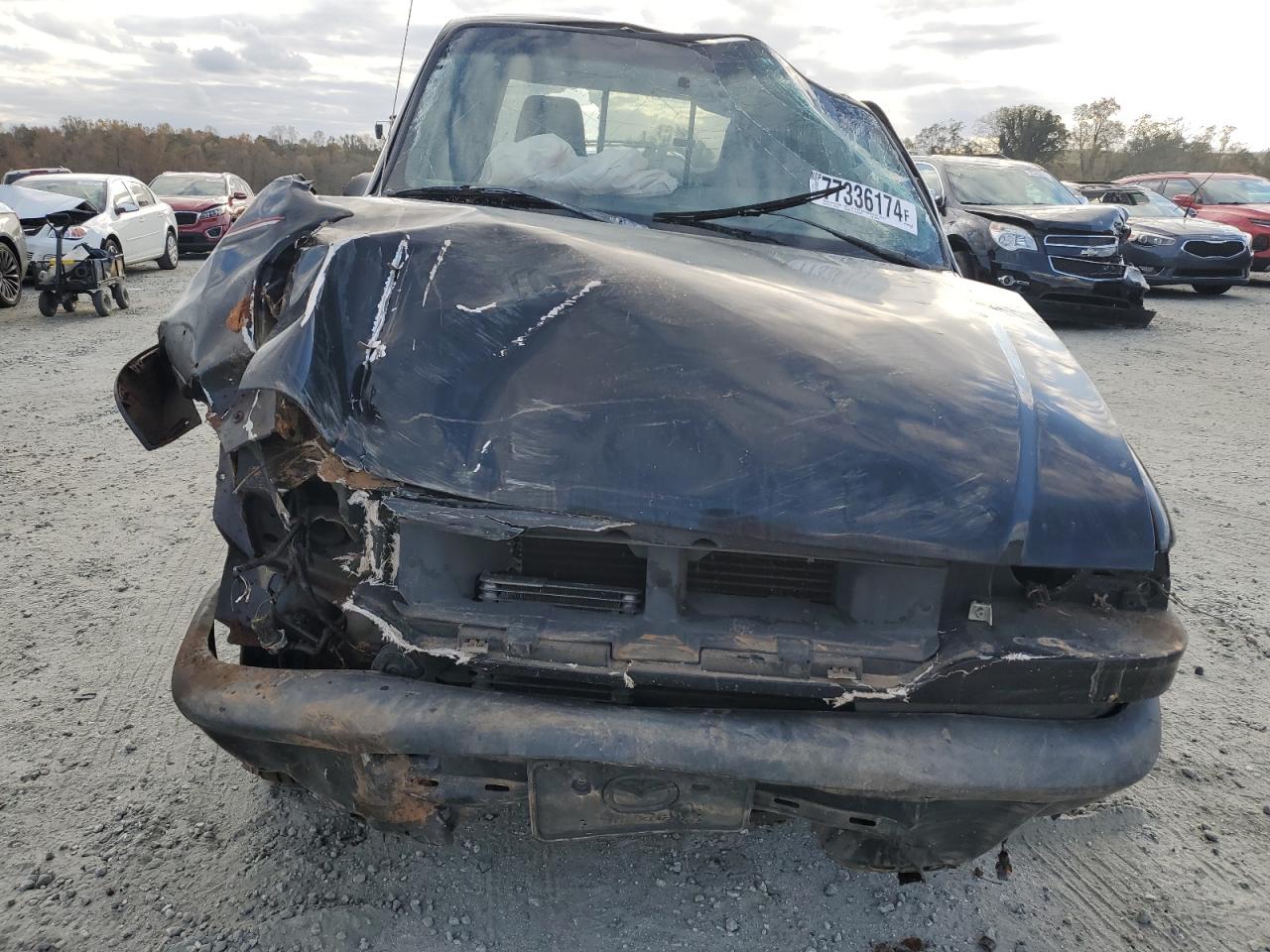 2004 Mazda B-series VIN 4F4YR16UX4TM00703 Copart auction photo, all over / minor dent/scratches damage thumbnail 5