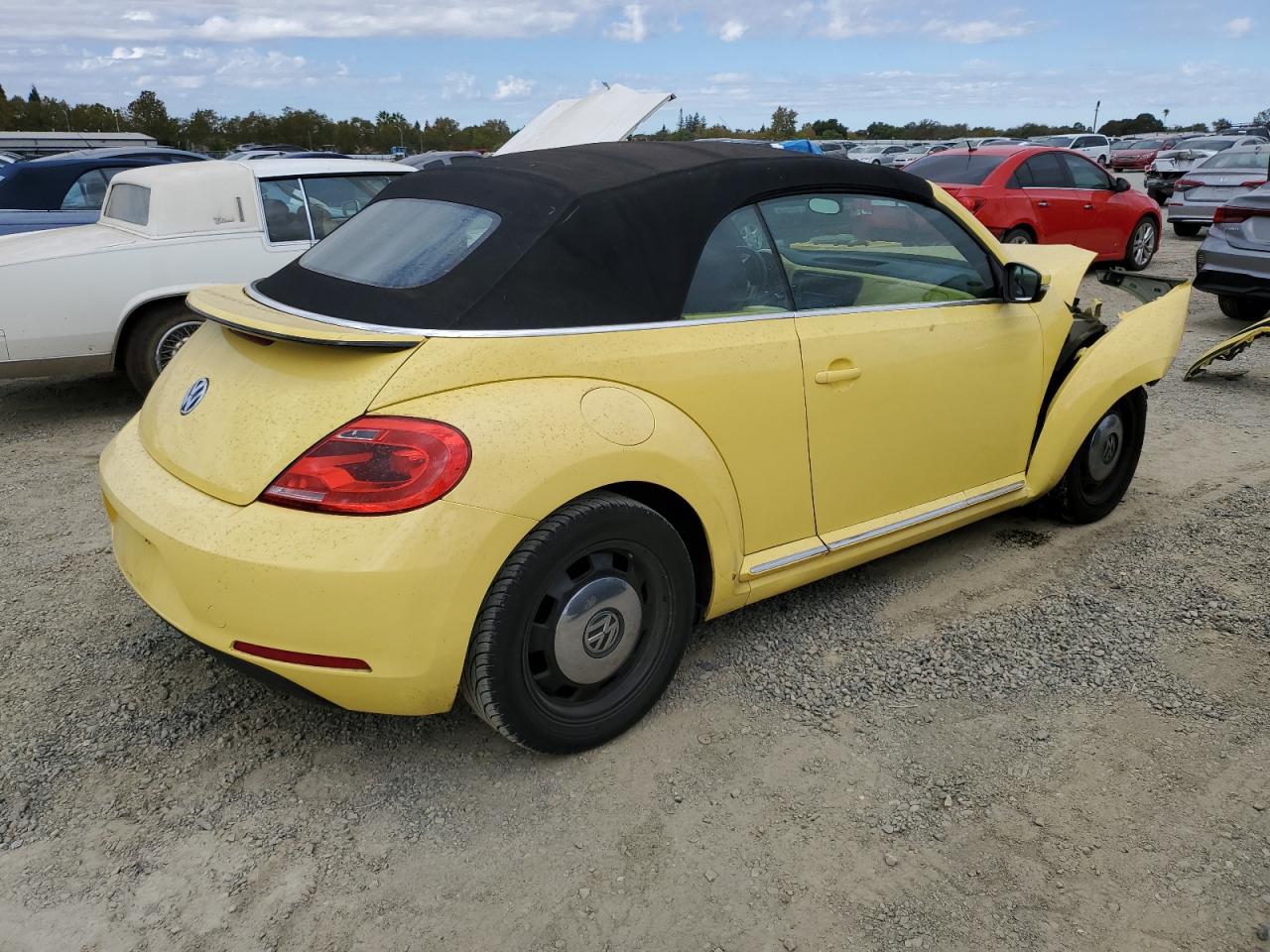 2014 Volkswagen Beetle VIN 3VW517AT6EM821531 Copart auction photo, front end damage thumbnail 3