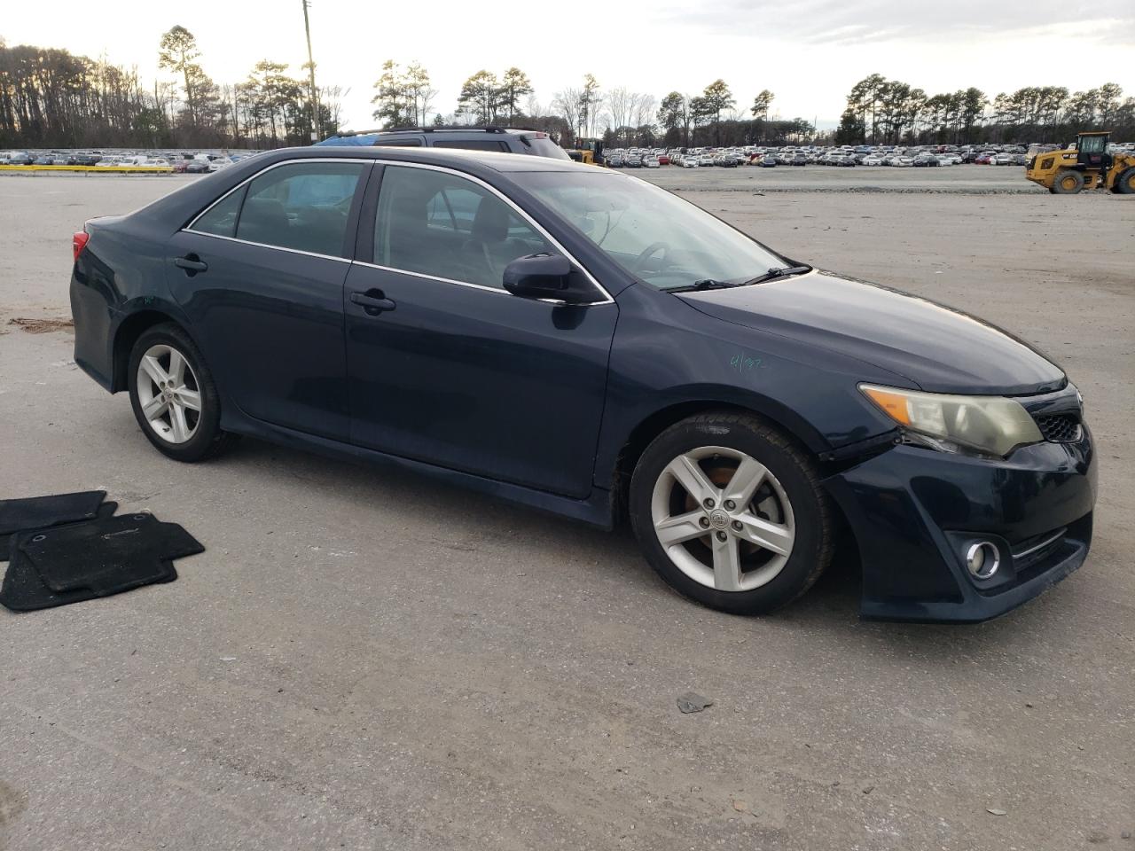 2013 Toyota Camry VIN 4T1BF1FK3DU238702 Copart auction photo, front end damage thumbnail 4