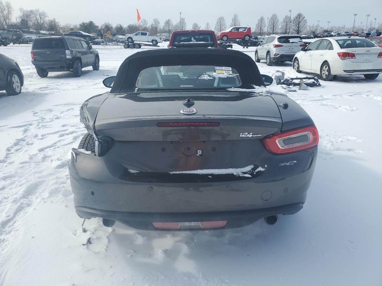 2017 Fiat 124 Spider VIN JC1NFAEK4H0124592 Copart auction photo, front end / rear end damage thumbnail 6