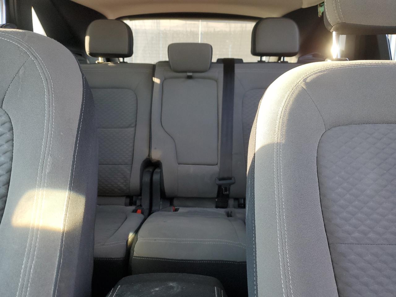 2022 Ford Escape VIN 1FMCU0G68NUB21494 Copart auction photo, front end damage thumbnail 10