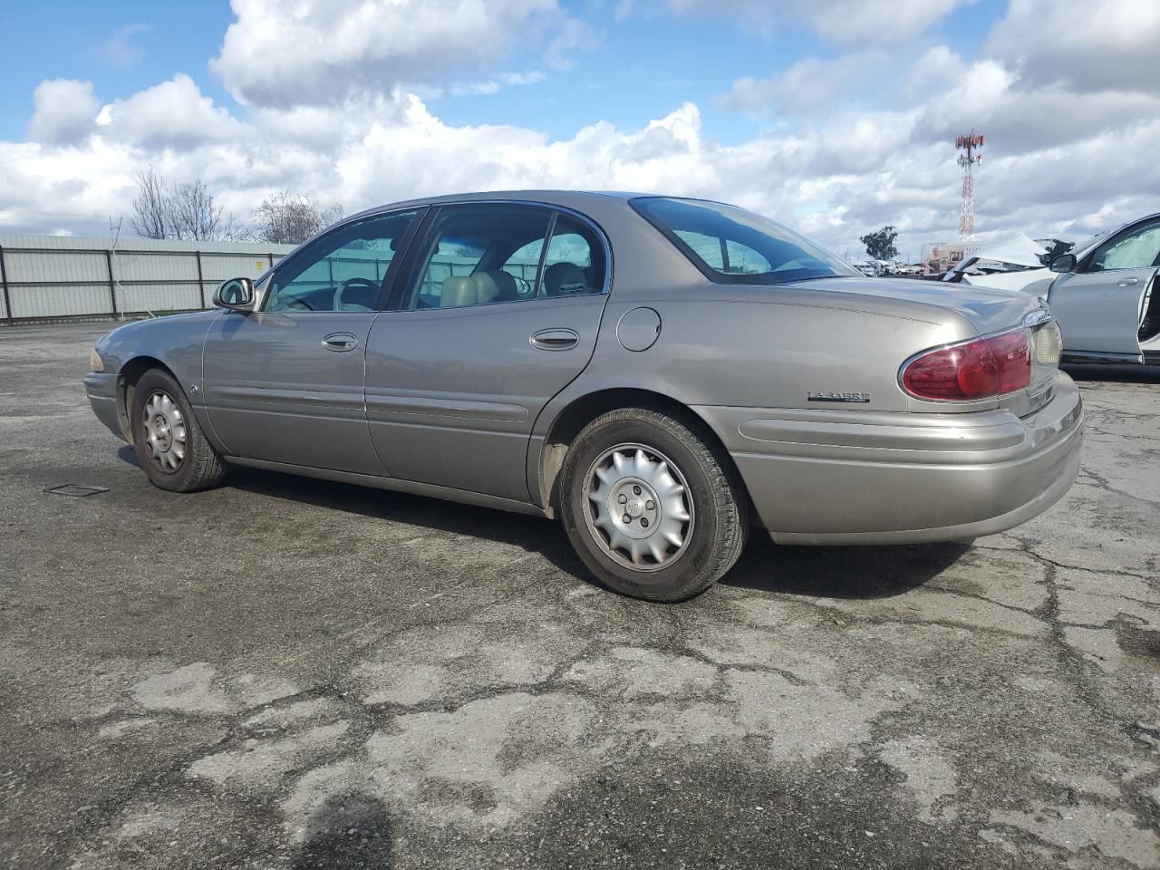 2000 Buick LeSabre VIN 1G4HP54K0YU127452 Copart auction photo, front end / side damage thumbnail 2