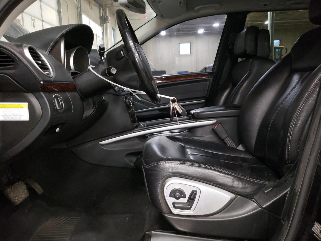 2008 Mercedes-Benz GL-klasse VIN 4JGBF86E68A375210 Copart auction photo, side / front end damage thumbnail 7