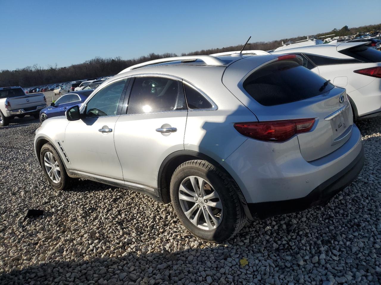 2017 Infiniti QX70 VIN JN8CS1MW1HM413324 Copart auction photo, top/roof damage thumbnail 2