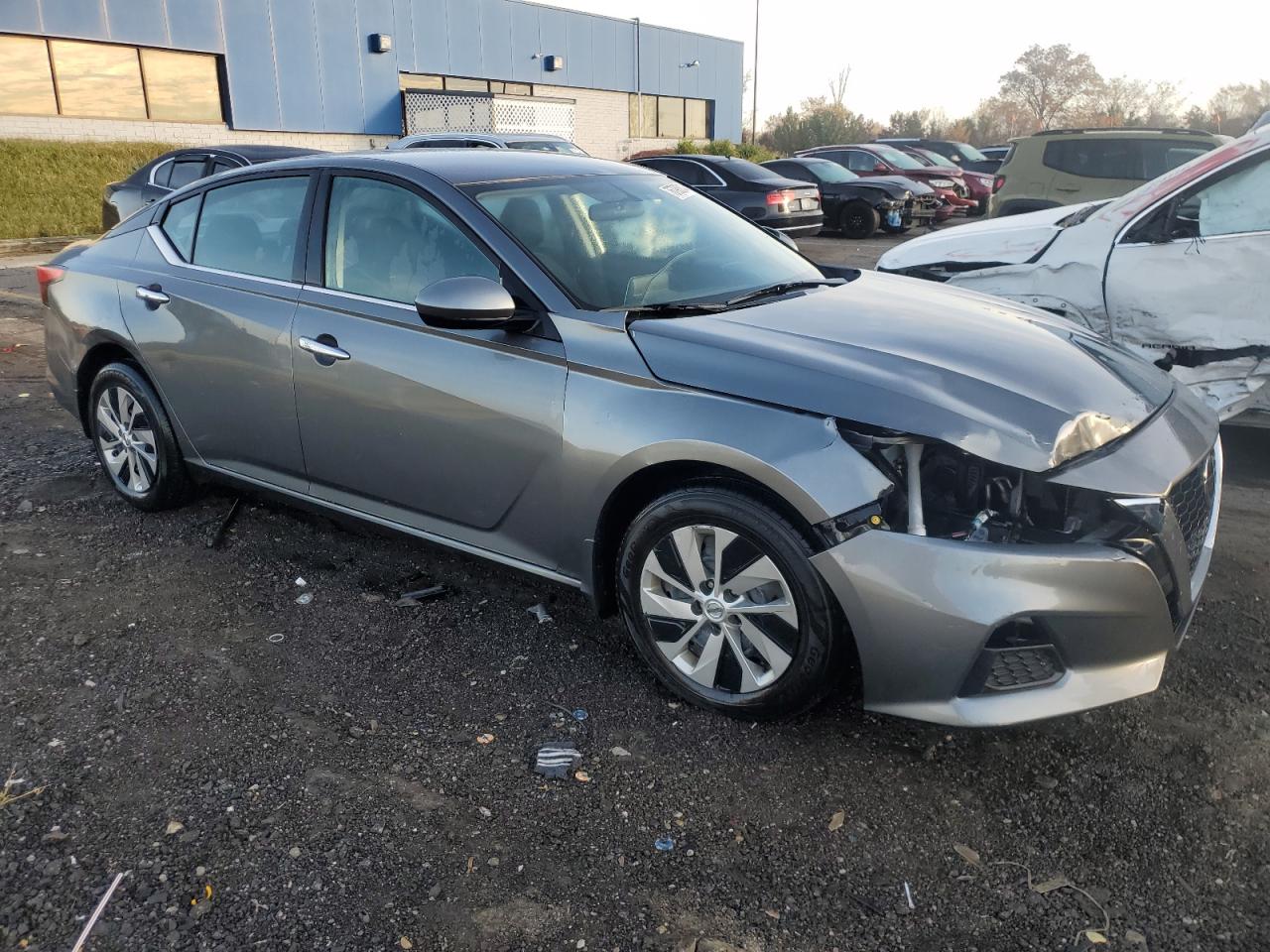 2020 Nissan Altima VIN 1N4BL4BW5LC238539 Copart auction photo, front end / rear end damage thumbnail 4