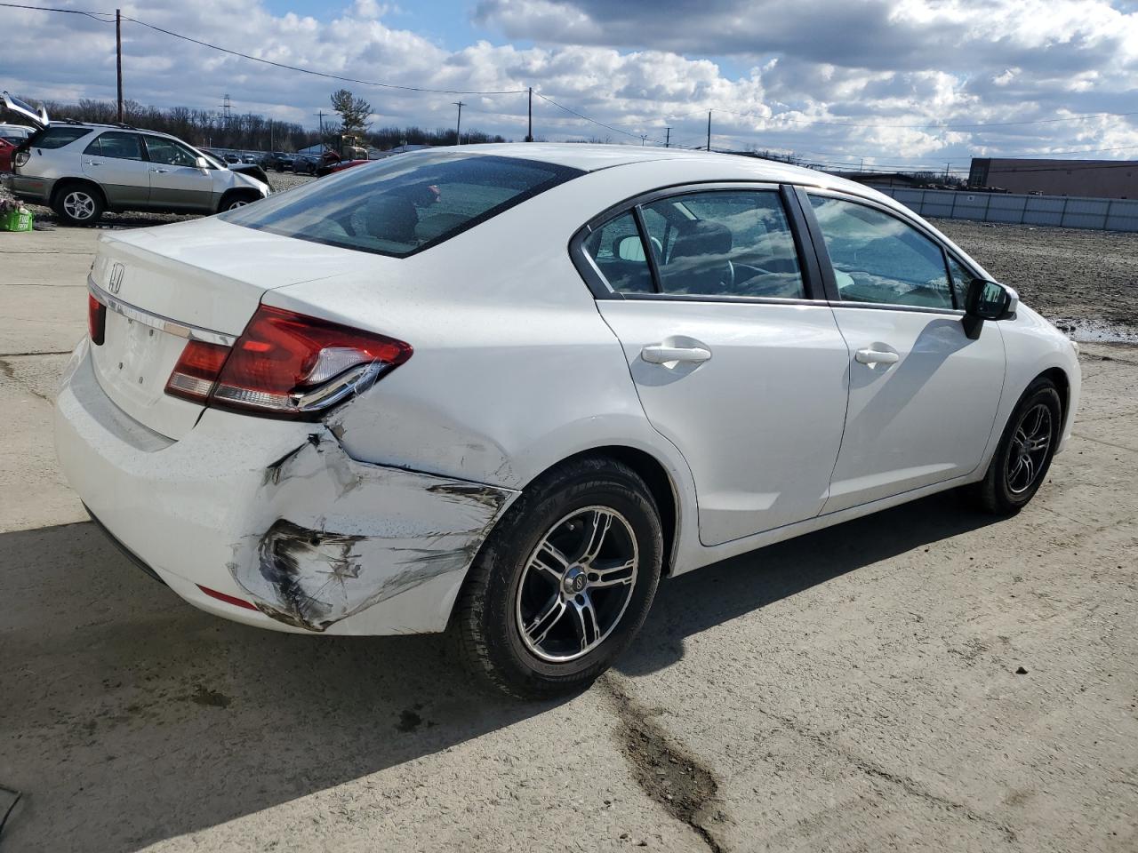 2015 Honda Civic VIN 19XFB2F52FE238936 Copart auction photo, rear end damage thumbnail 3